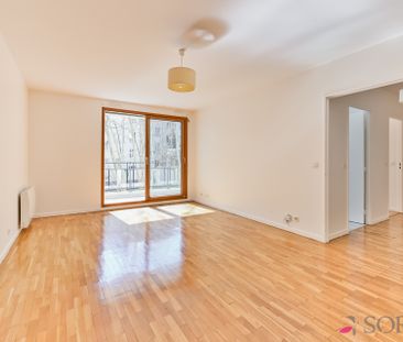 Location Appartement 2 pièces 51m² LYON 6ème - Photo 2
