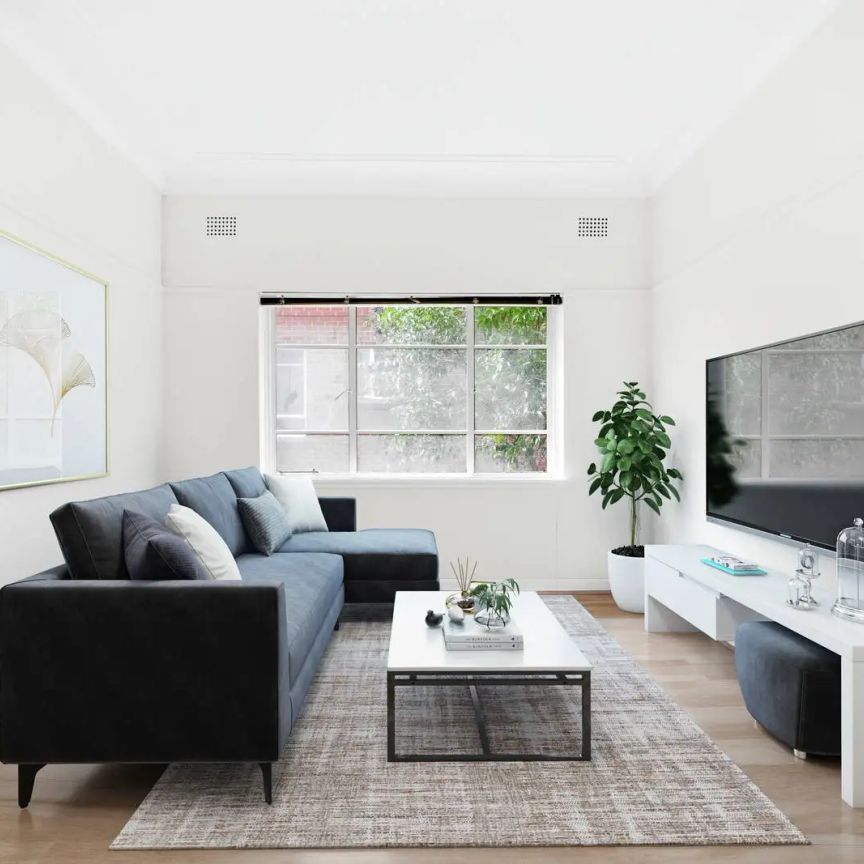 2 Bedroom Apartment Within Walking Distance to Chatswood CBD - Photo 1
