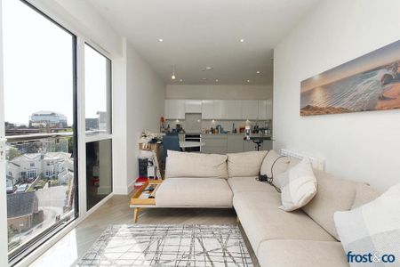 2 bedroom apartment to rent - Photo 3