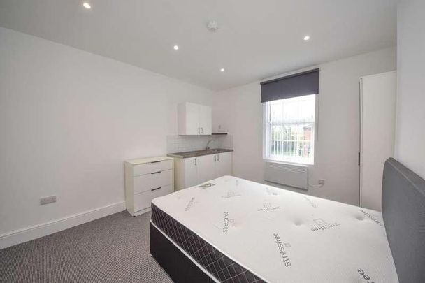 Springfield Road, Springfield, Wigan, WN6 - Photo 1