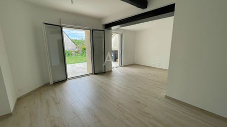 Location Maison 5 pièces 116m² JUIGNE SUR LOIRE 49610 - Photo 2