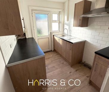 3 bedroom terraced house to rent - Photo 6