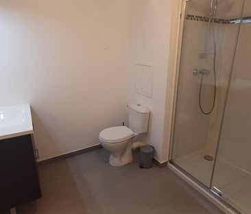 location Appartement T1 DE 30.3m² À NOISY LE GRAND - Photo 5