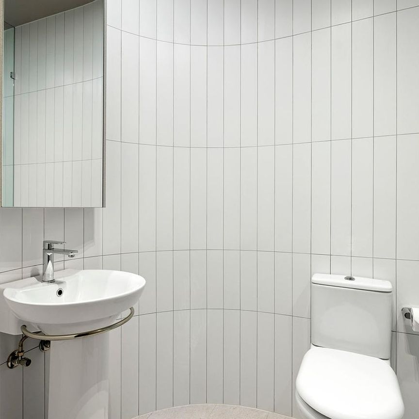 Brand New, Fully Furnished Two-Bedroom Apartments in Boutique Block - Photo 1