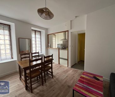 Location Appartement 2 pièces 28m² CHERBOURG-EN-COTENTIN 50100 - Photo 2