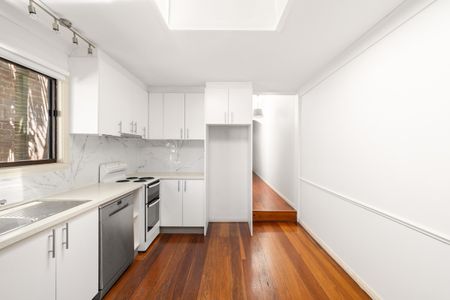 15 O'Neill Street, Lilyfield NSW 2040 - House For Rent | Domain - Photo 3