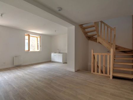 Location Maison de village 4 pièces 90 m2 à Chagnon - Photo 3