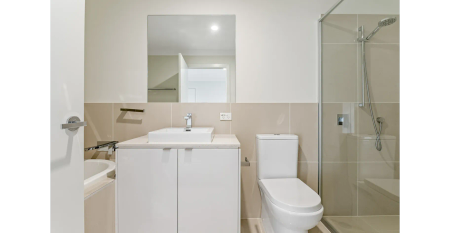 Modern 3-Bedroom Townhouse in Pimpama - Photo 2