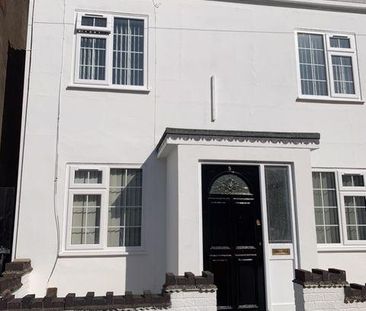 5 bedroom terraced house to rent - Photo 1