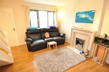 Summerwood, CH61 4YL, Irby - Photo 2