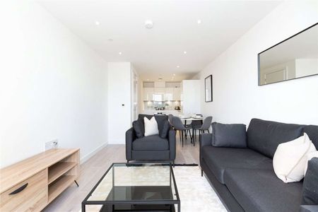 Excellent one bedroom apartment set within a brand new development just moments from Finsbury Park station. - Photo 2