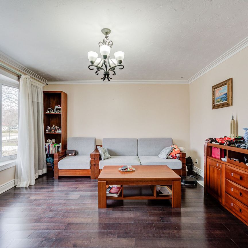 For Lease - Main 438 Marybay Crescent, Richmond Hill, Ontario - Photo 1