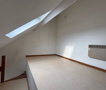 - GENT - Lichtrijke studio nabij Gent Sint-Pietersstation - Photo 1