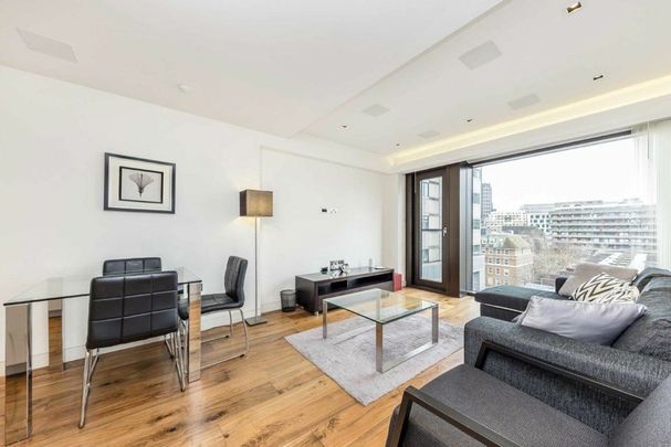 Wood Street, Barbican, EC2Y - Photo 1