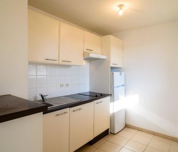location Appartement T3 DE 66.7m² À VINASSAN - Photo 6