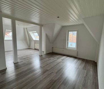 GROSSZÜGIG UND HELL AN ZENTRALER LAGE - Foto 4