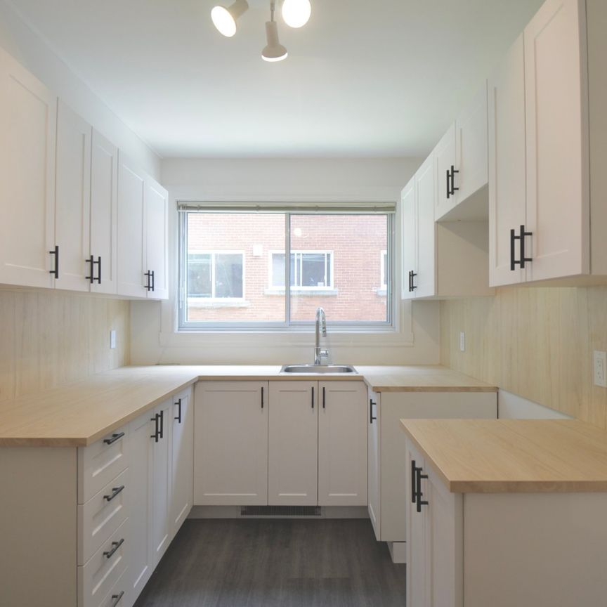 Condo for rent, Montréal (Côte-des-Neiges/Notre-Dame-de-Grâce) - Photo 1