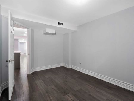 For Lease - 33 Retreat Boulevard, Vaughan, Ontario - Photo 4