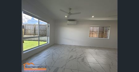 BRAND NEW FAMILY HOME IN KINMA VALLEY - Photo 3