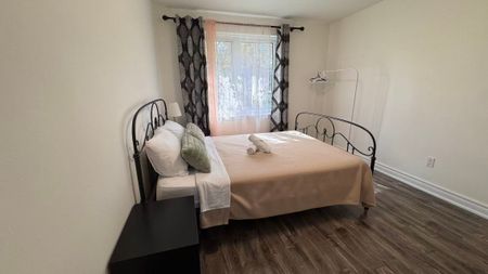 For Lease - 60 Paperbirch Drive Unit# UPPER, Toronto, Ontario - Photo 4