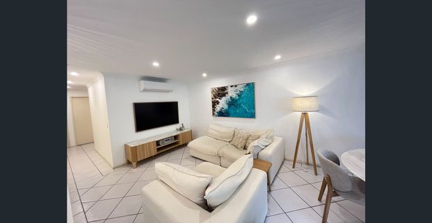 Fully furnished Coastal Living at Magic Mountain Apartments - Photo 1