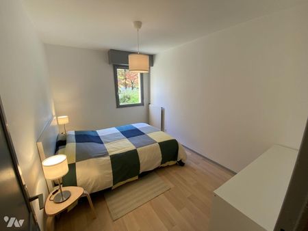 RENNES, square Pédro Flores, type 2 MEUBLE, 51,80 m², au rez-de-chaussée du bâtiment, comprenan... - Photo 3
