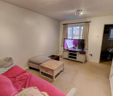 2 bedroom detached house to rent - Photo 3