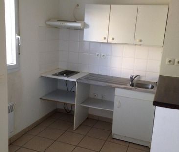 location Appartement T2 DE 42.67m² À AUCAMVILLE - Photo 4