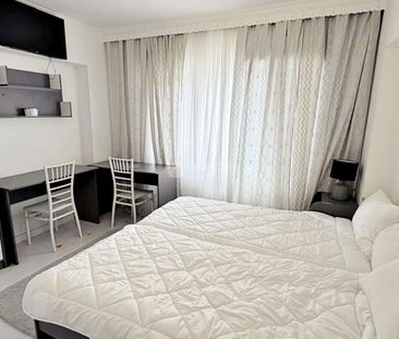 Centru - Anastasie Panu, 3 camere ready to move, renovat complet - Fotografie 1