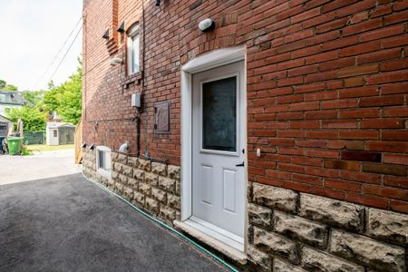 For Lease - 36 Winona Drive Unit# Lower, Toronto, Ontario - Photo 3