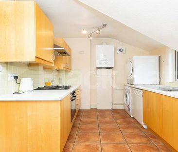 1 Bedroom, 1 bath, 1 reception Flat - Photo 6