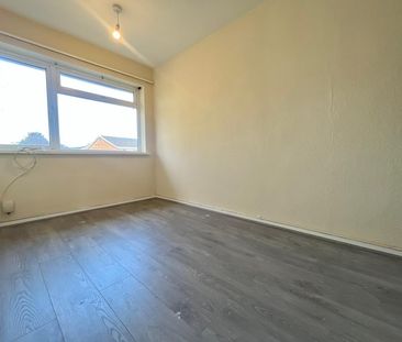 2 bedroom maisonette to rent - Photo 5