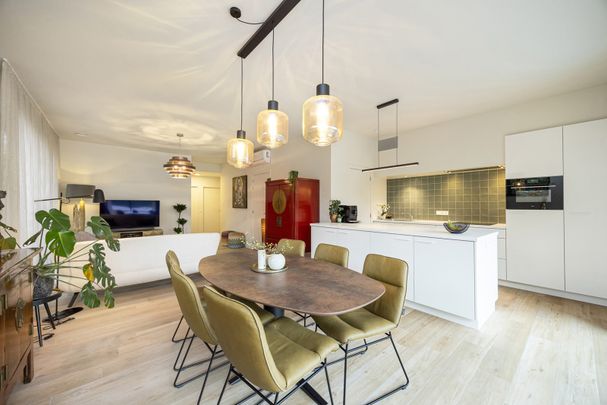 APPARTEMENT OP WANDELAFSTAND VAN HET CENTRUM - Photo 1