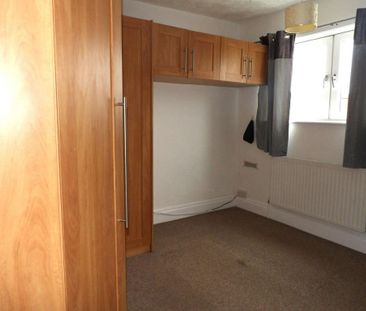 2 bedroom semi-detached house to rent - Photo 1