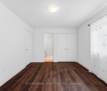 For Lease - 221 Etheridge Avenue, Milton, Ontario - Photo 5