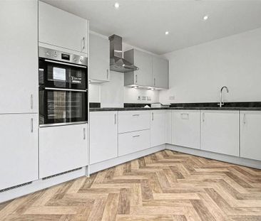 3 bedroom terraced house to rent - Photo 6