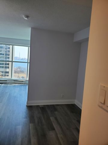 For Lease - 99 Harbour Square Unit# 1405, Toronto, Ontario - Photo 2