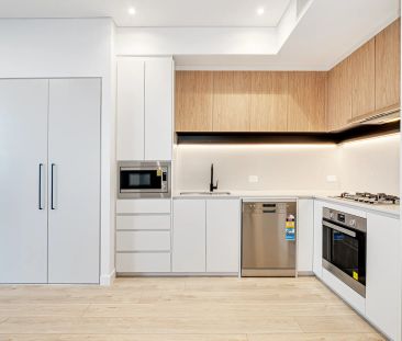 Modern Apartment Living in the Heart of West Ryde - Photo 1
