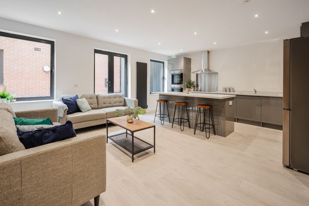 6 Bed Flat, Anglo Works, S1 - Photo 1