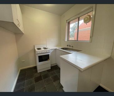 Well-presented neat apartment! - Photo 6