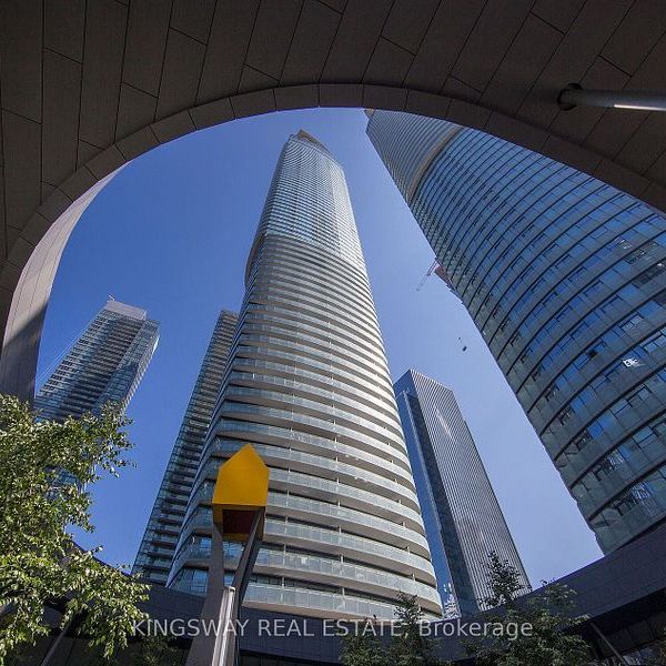 For Lease - 12 York Street Unit# 1504, Toronto, Ontario - Photo 1