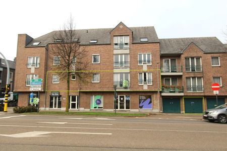 RUIM APPARTEMENT MET GARAGE IN HET CENTRUM - Photo 4