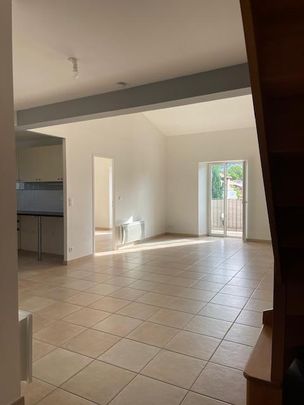 Location Appartement 3 pièces 82m² DRAGUIGNAN 83300 - Photo 1