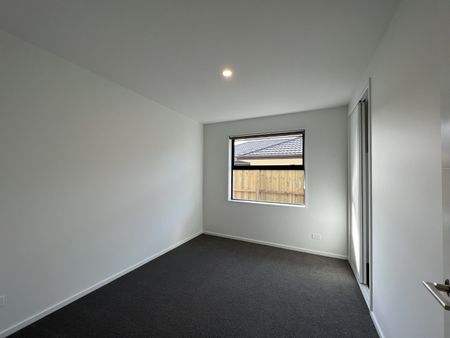 16 Verstappen Drive, Rolleston - Photo 2