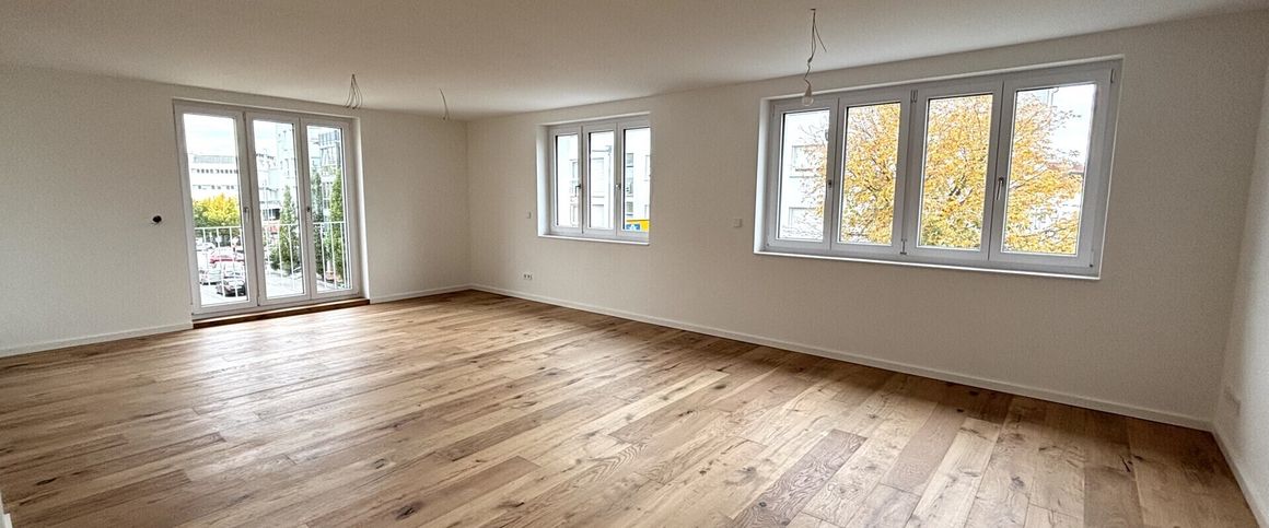 Moderne 3-Zimmer-Wohnung mit EBK, Loggia & großem Wohn-/Essbereich - Foto 1