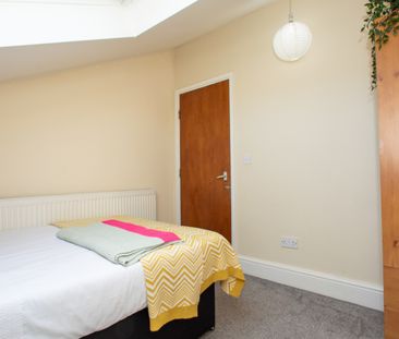 12 Cross Woodstock St, Woodhouse, Leeds, LS2 9JF - Photo 5