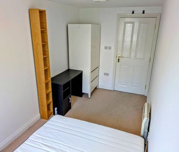 2 Bed Flat, Squires Court, BS3 - Photo 5