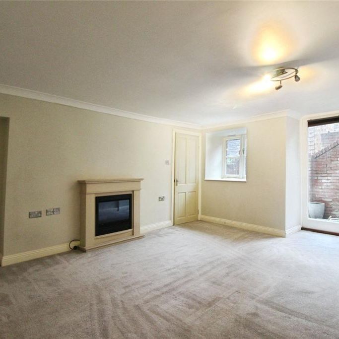 3 bedroom terraced house to rent - Photo 1