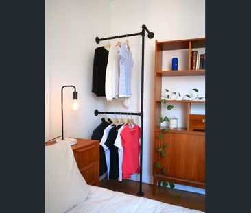 Fully Furnished Unit. Quiet Complex. City Fringe. - Photo 3