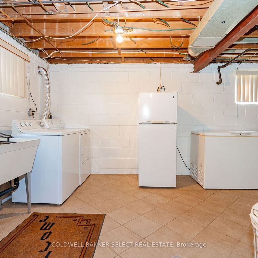 For Lease - 17 Garthdale Court, Toronto, Ontario - Photo 1